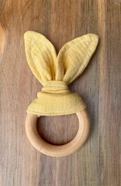 Wooden Teether with Muslin