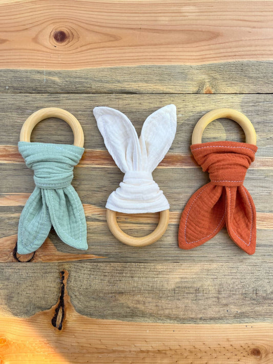 Wooden Teether with Muslin